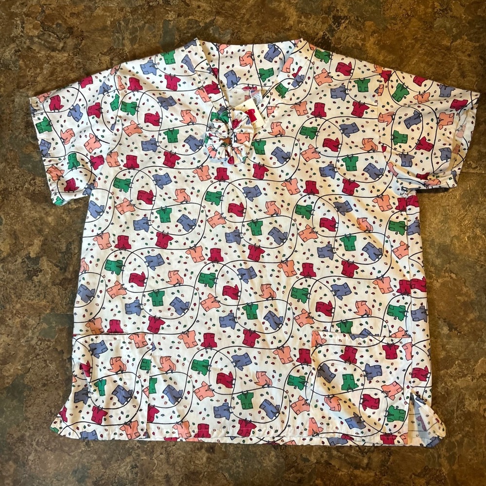 Vintage Scrub-In-A-Tub Scrub Top Women Size Large Scrubs Short Sleeve Work Shirt